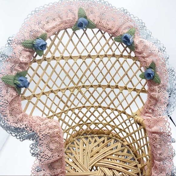 Peacock Chair Mini Vintage Decor - Picture 10 of 12